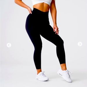 NVGTN black scrunch leggings